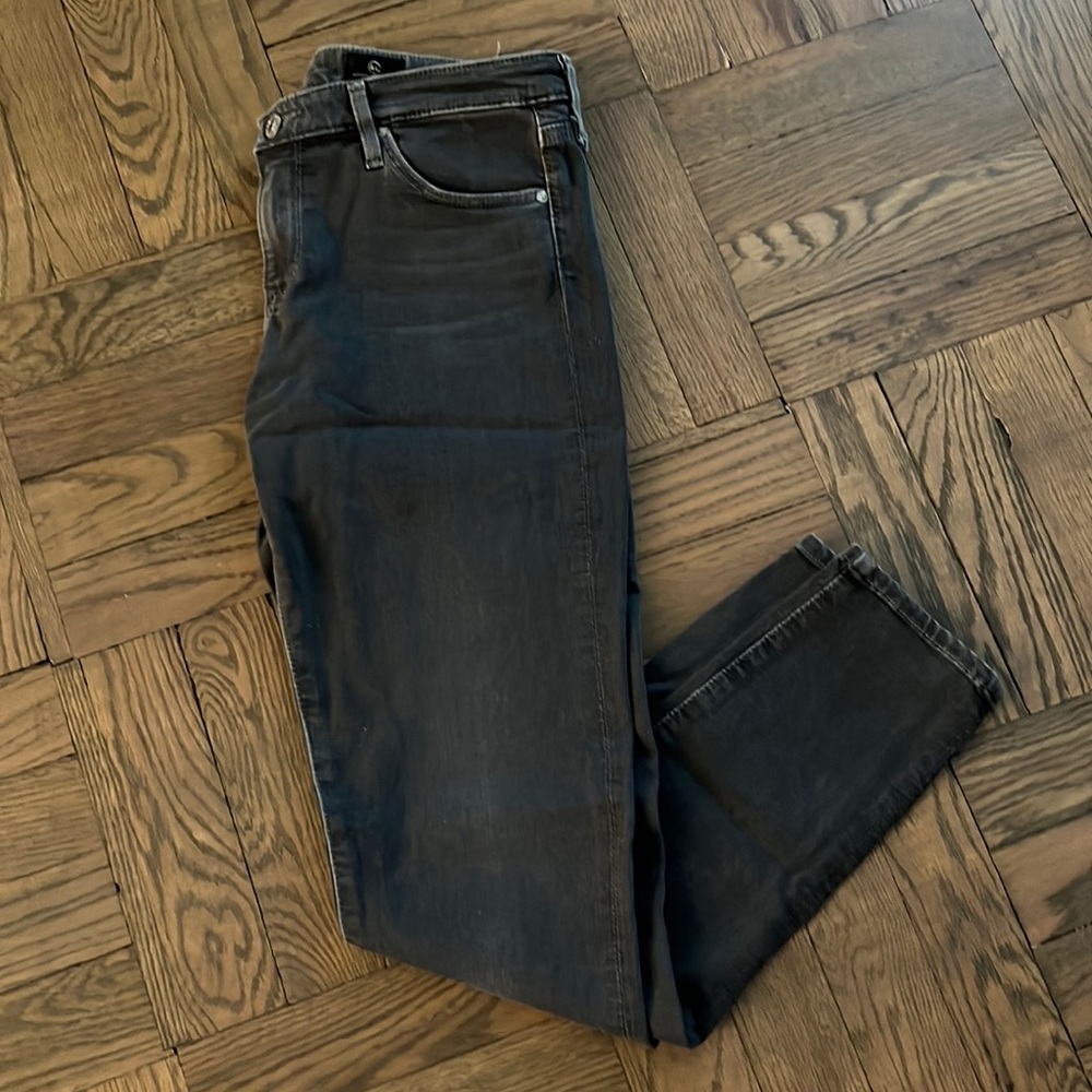 Gently Used Adriano Goldschmied Gray “Super Sinny Ankle” Jean -  Size 28.